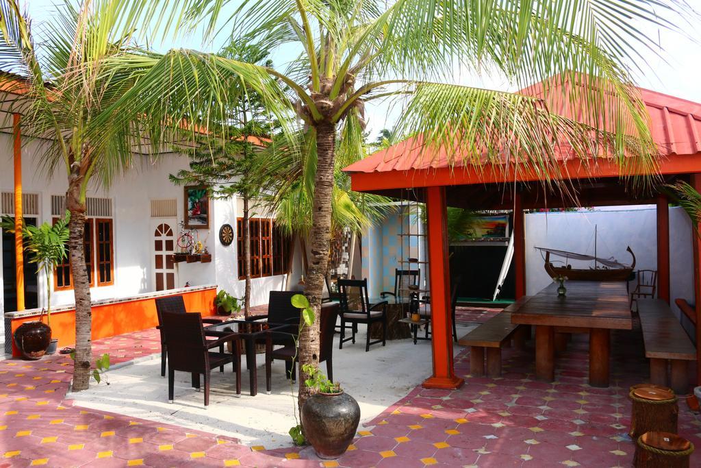Natural Surf House Pansiyon Himmafushi Dış mekan fotoğraf